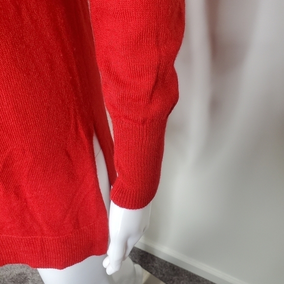 Ann Taylor Side Slit Crew Neck Wool Sweater Red Small - Picture 4 of 11